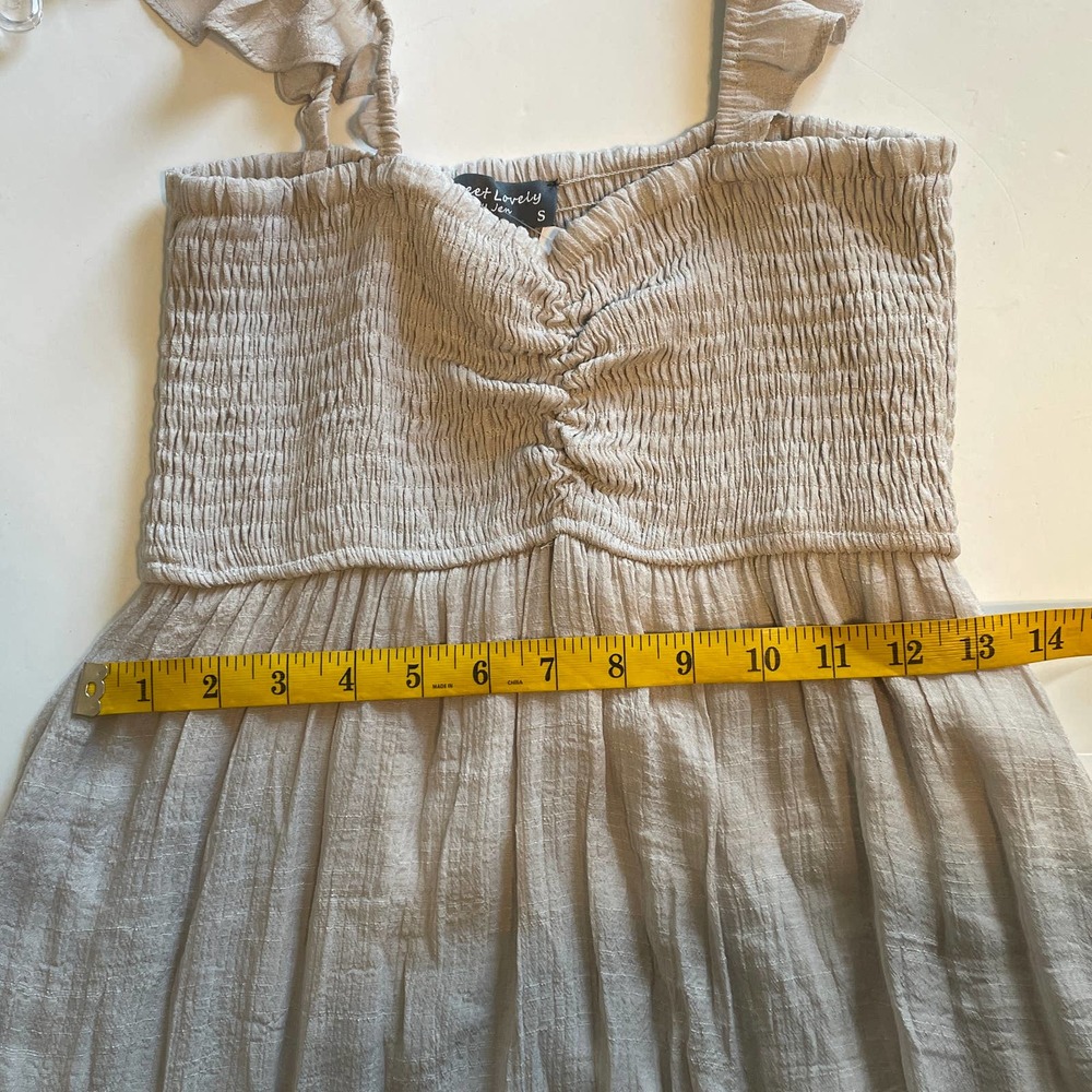 Sweet Lovely by Jen NEW Elyssa Dress Womens Small Gray Ruffled Smocked Mini - Picture 10 of 11